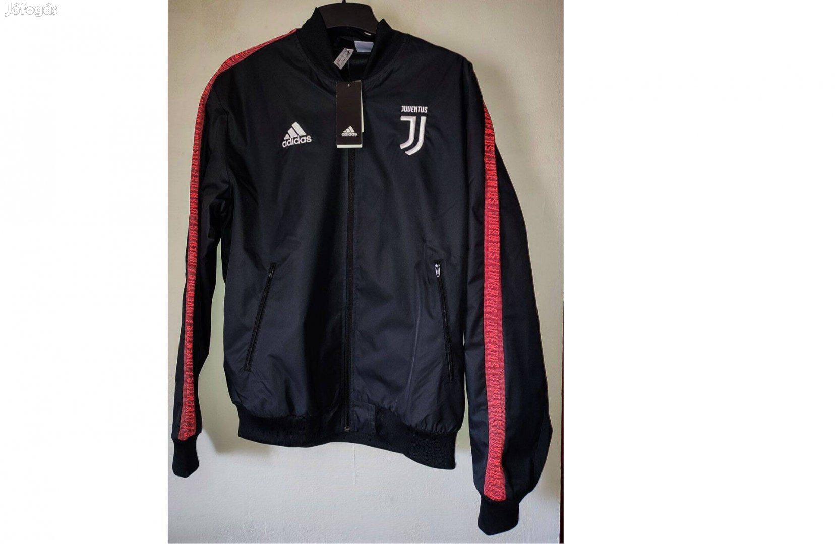 Juventus eredeti adidas fekete piros dzseki (M-es)