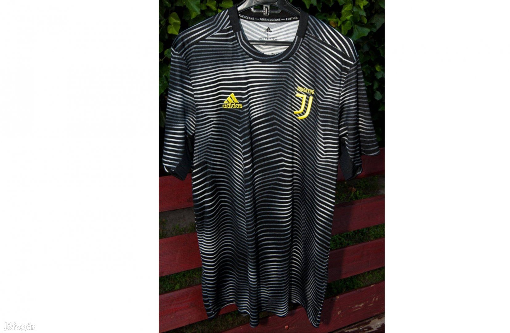 Juventus eredeti adidas mez (for the ocean) mez (L)