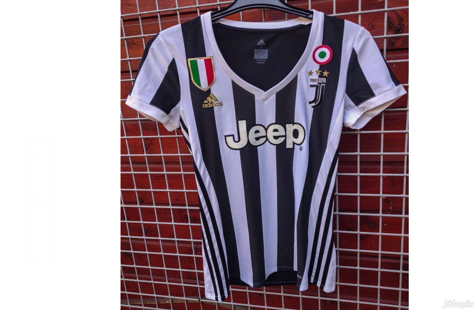 Juventus eredeti adidas női mez (S)