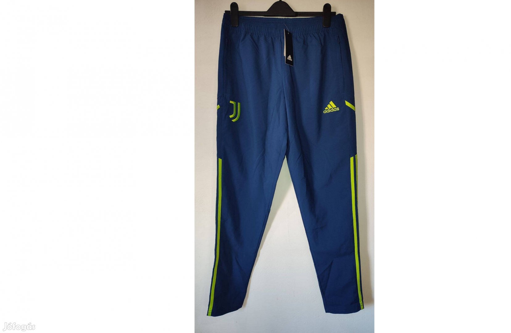 Juventus eredeti adidas sötétkék neon hosszú nadrág (M)