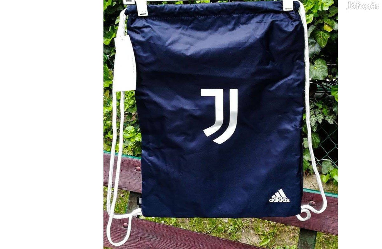 Juventus eredeti adidas sötétkék sportzsák