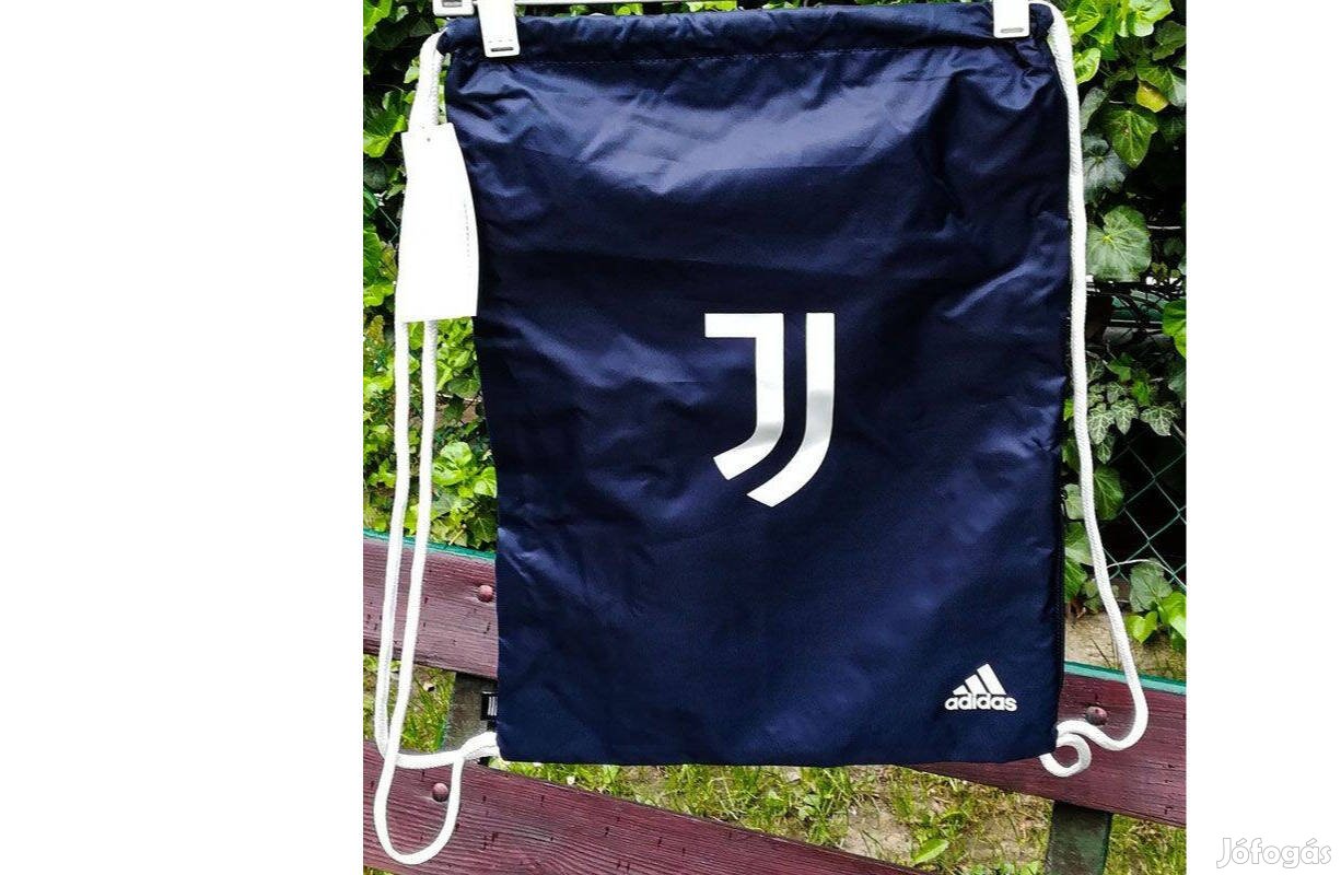 Juventus eredeti adidas sötétkék sportzsák