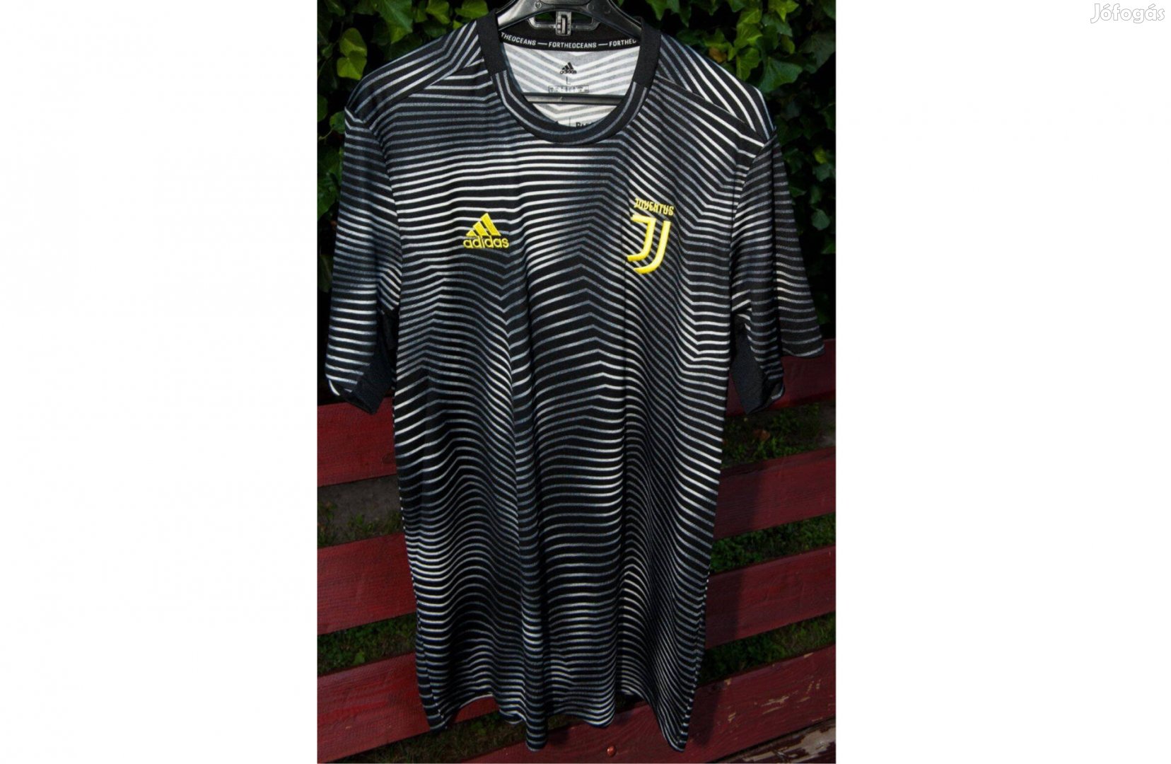 Juventus eredetiadidas fekete fehér for the ocean mez L