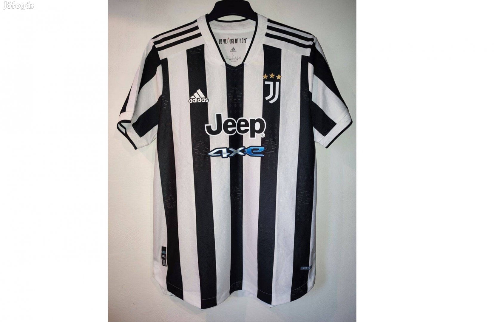 Juventus fekete fehér eredeti adidas 2021-22 csíkos mez (L)