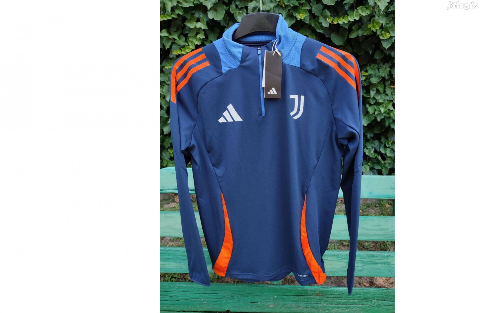 Juventus sötétkék eredeti adidas cipzáras nyakú felső