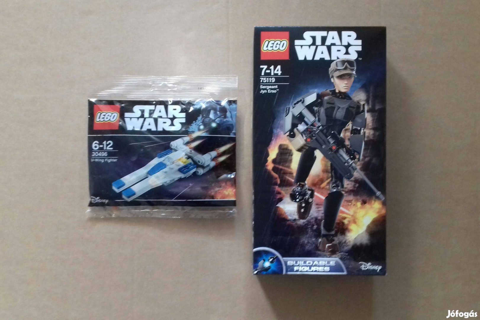 Jyn Erso: bontatlan Star Wars LEGO 75119 + 30496 U-wing Fighter Fox.ár