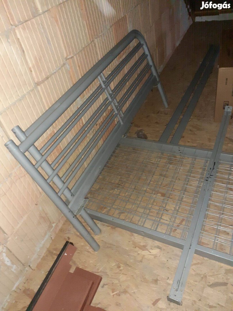 Jysk fém ágykeret és ágyrács 140x200 csere is