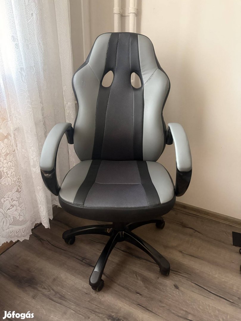 Jysk gzamerszék eladó.