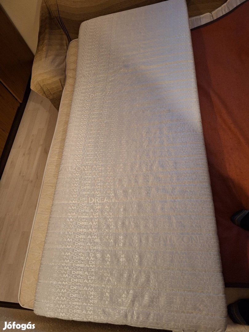 Jysk habszivacs matrac 80 cm x 200 cm dreamzone újszerű