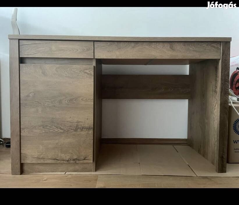 Jysk vedde íróasztal