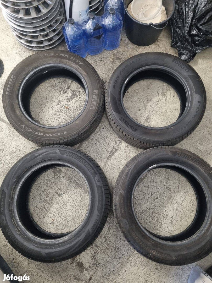 K190 23555R17 BrigestonePirelli használt nyári gumi szett