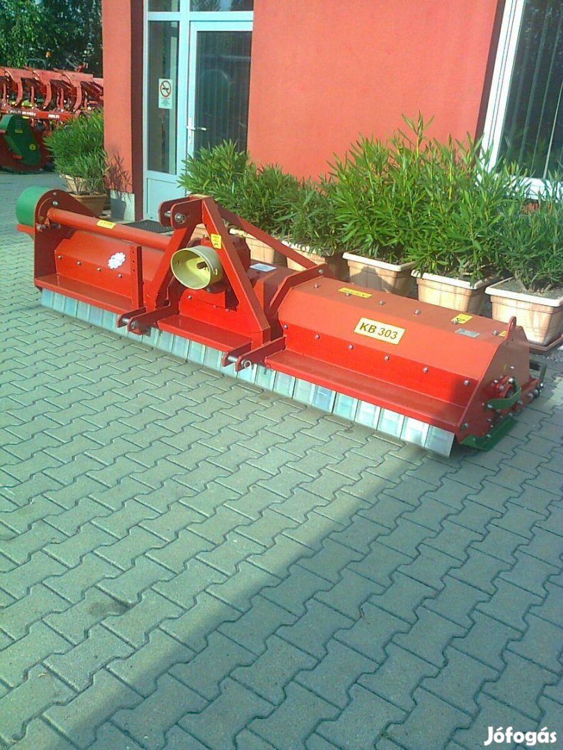KB-303 új szárzúzó akcióban !