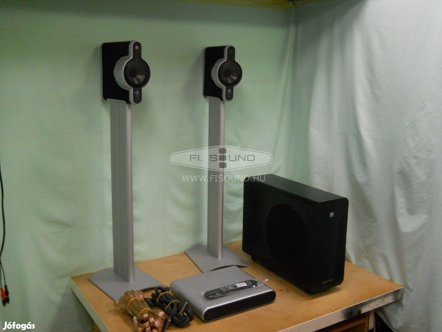 KEF KIT 120 ,(1.) 2.1-s aktív DVD-s hangrendszer