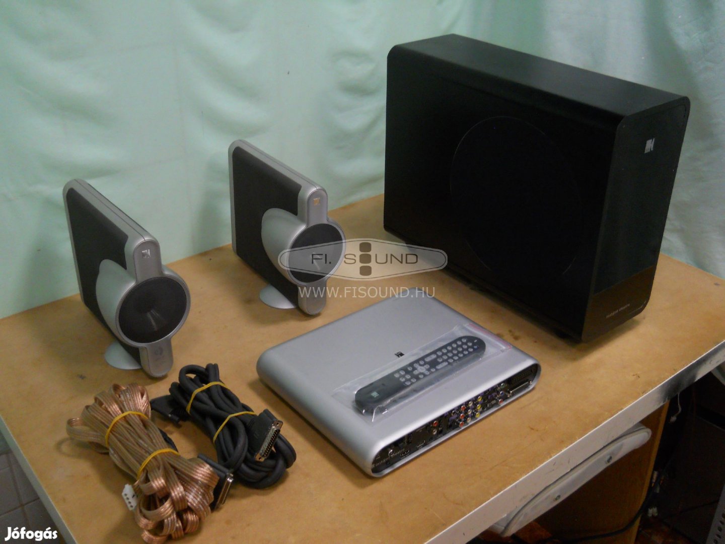KEF KIT 120 ,(2.) 2.1-s aktív DVD-s hangrendszer