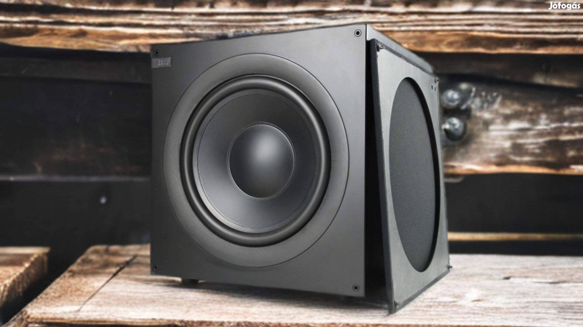 KEF Q400B subwoofer, mélynyomó, mélysugárzó