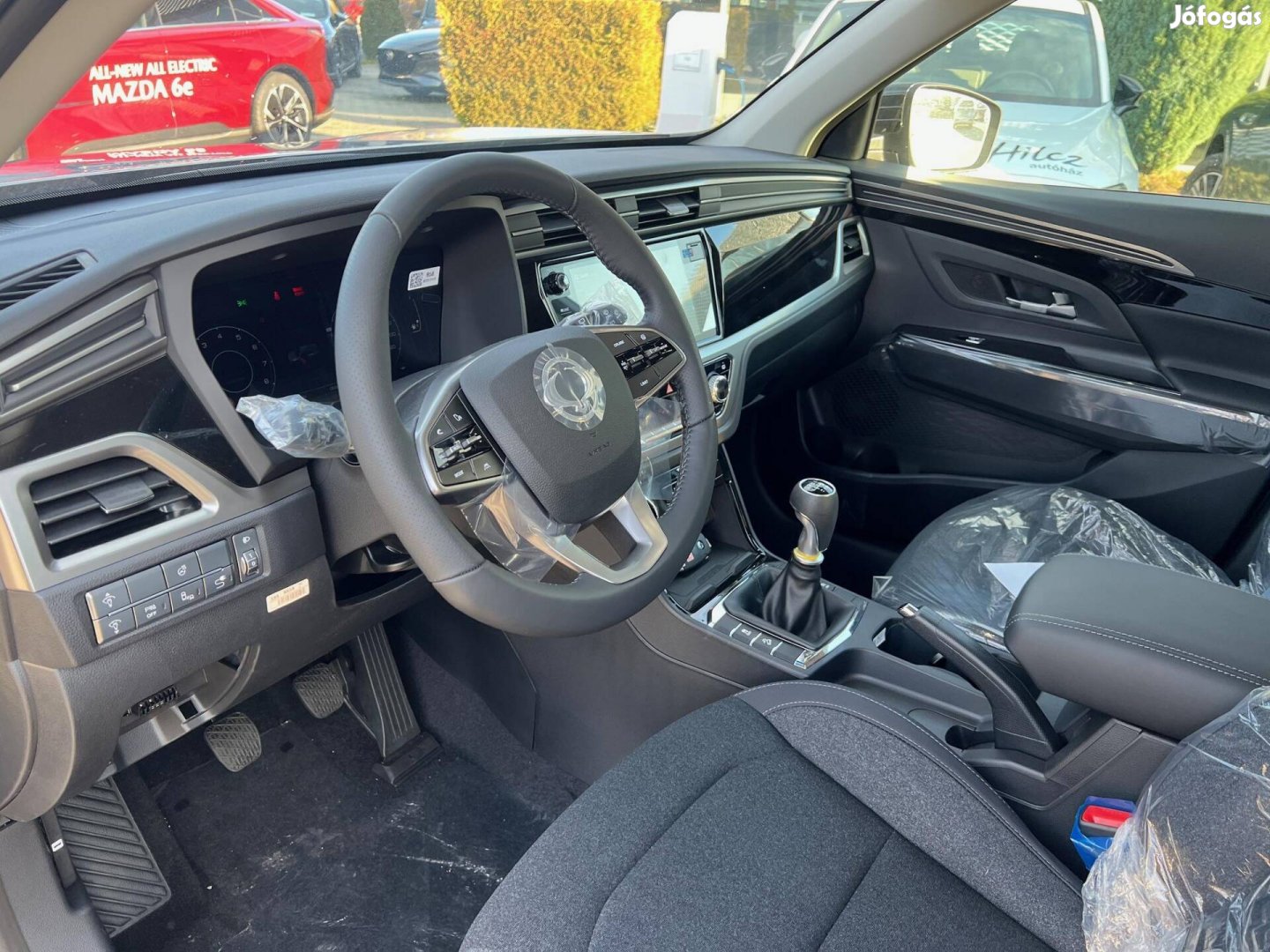 KGM Korando 1.5 Turbo GDI Smart PLUS! Black PAC...