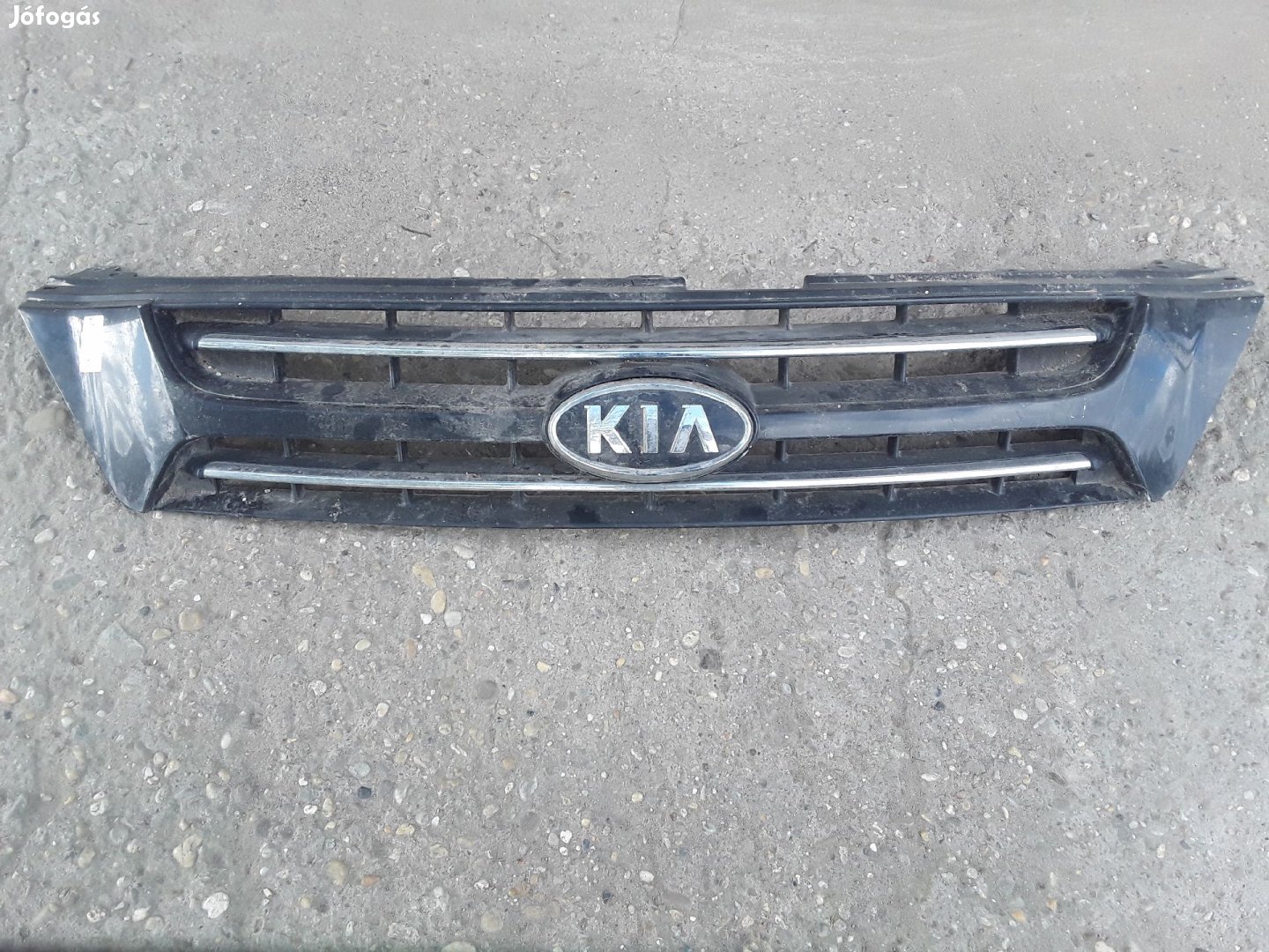 KIA CARNIVAL DÍSZRÁCS eladó