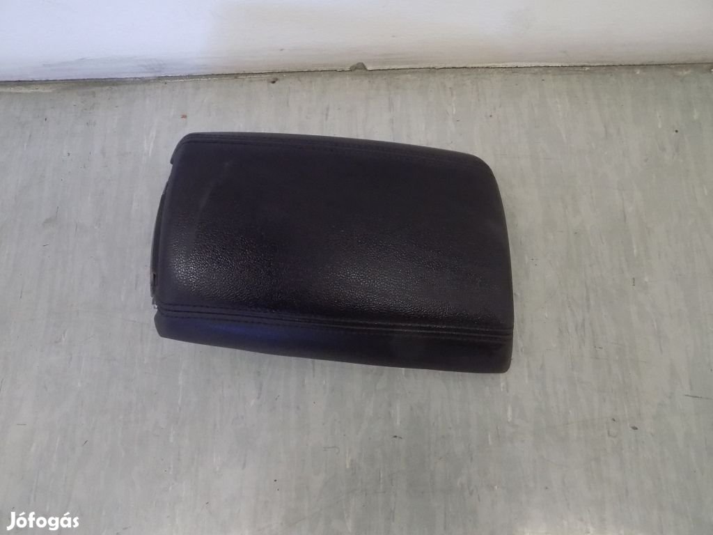 KIA CEED ARMREST ASSY-CONSOLE eladó