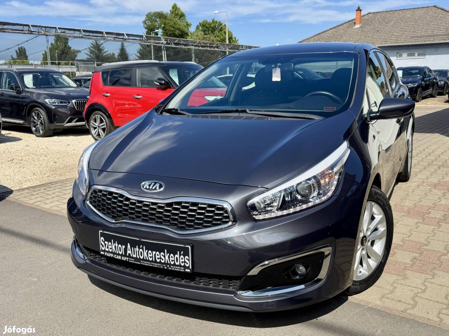 KIA CEE'D 1.4 Cvvt EX Prémium 50.000Km!Navigáci...