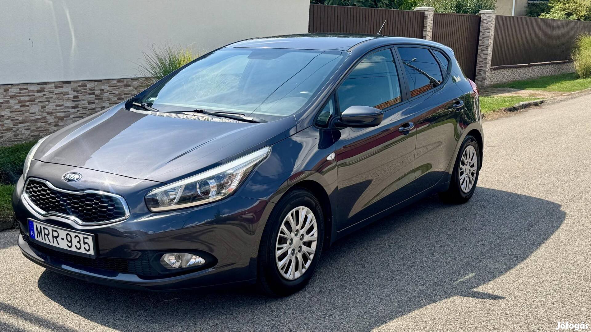 KIA CEE'D 1.4 Cvvt EX Prémium Magyarországi