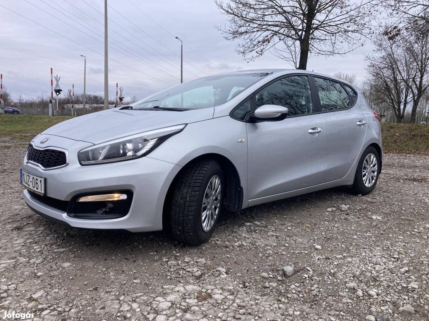 KIA CEE'D 1.4 Cvvt EX Prémium magyar 1 tulaj!