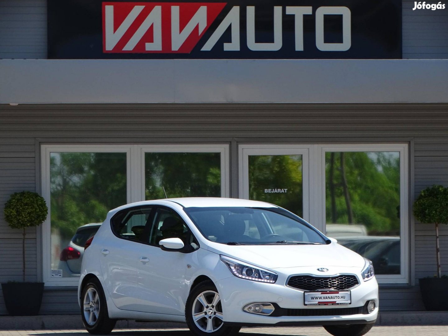 KIA CEE'D 1.4 Cvvt LX 99eKM-1.Tulaj-Navi-Kamera...