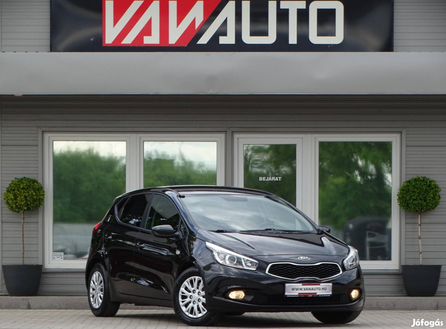 KIA CEE'D 1.4 Cvvt LX Base 1.Tulaj-Szervízkönyv...