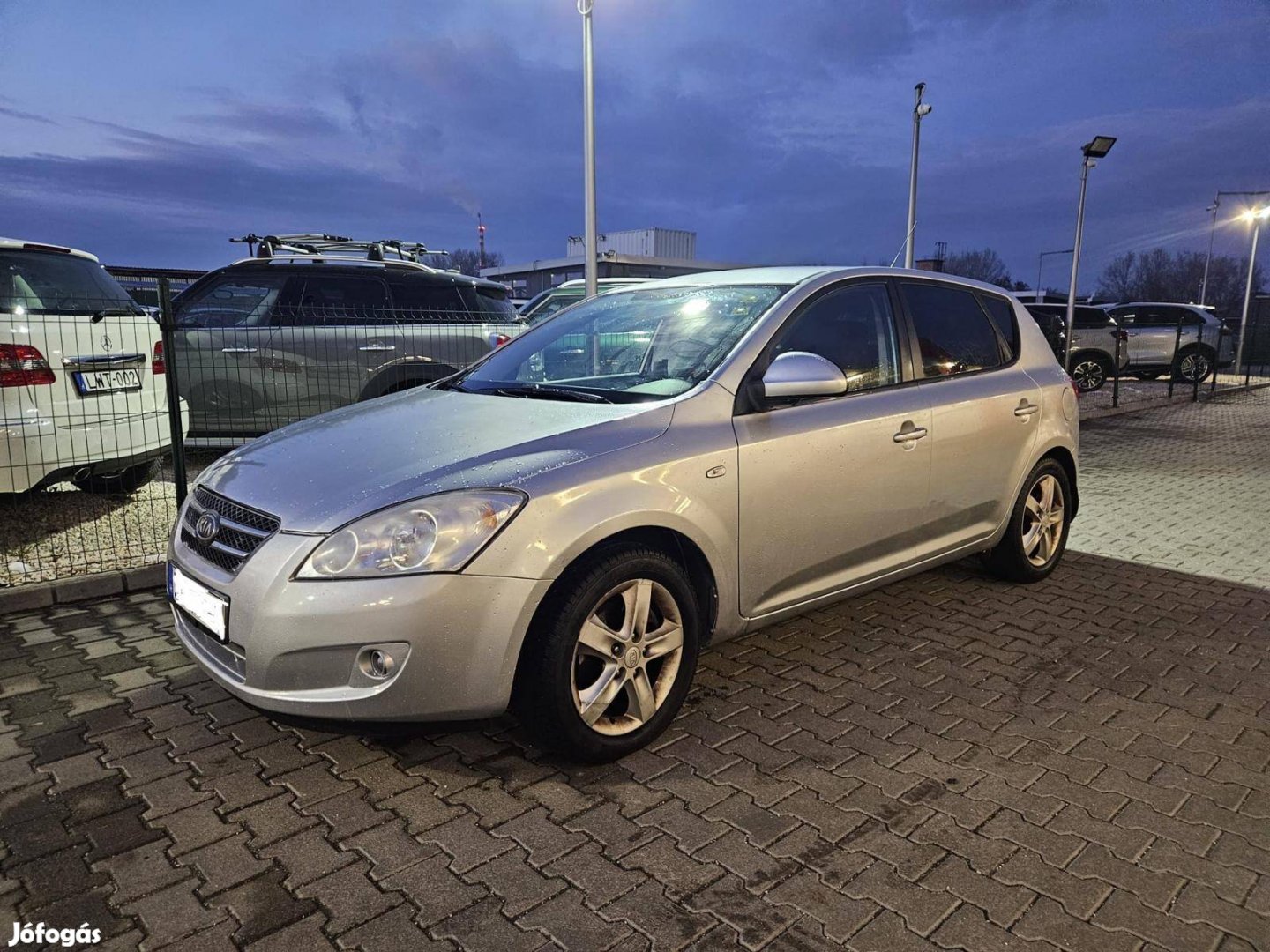 KIA CEE'D 1.4 EX Frissen szervizelve.friss vizs...