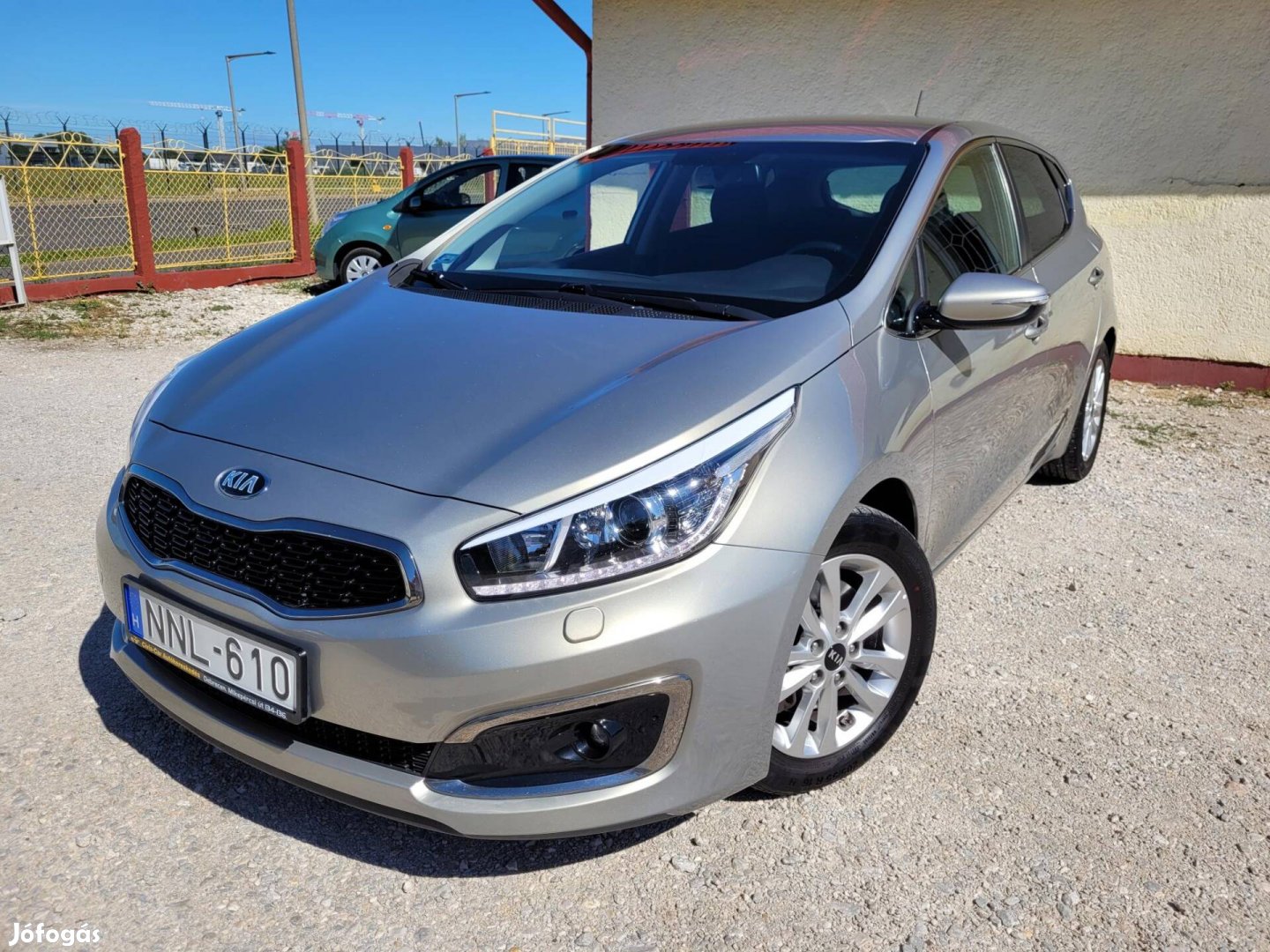 KIA CEE'D 1.6 CRDI Prémium Magyar! 1 Tul.! 119e...