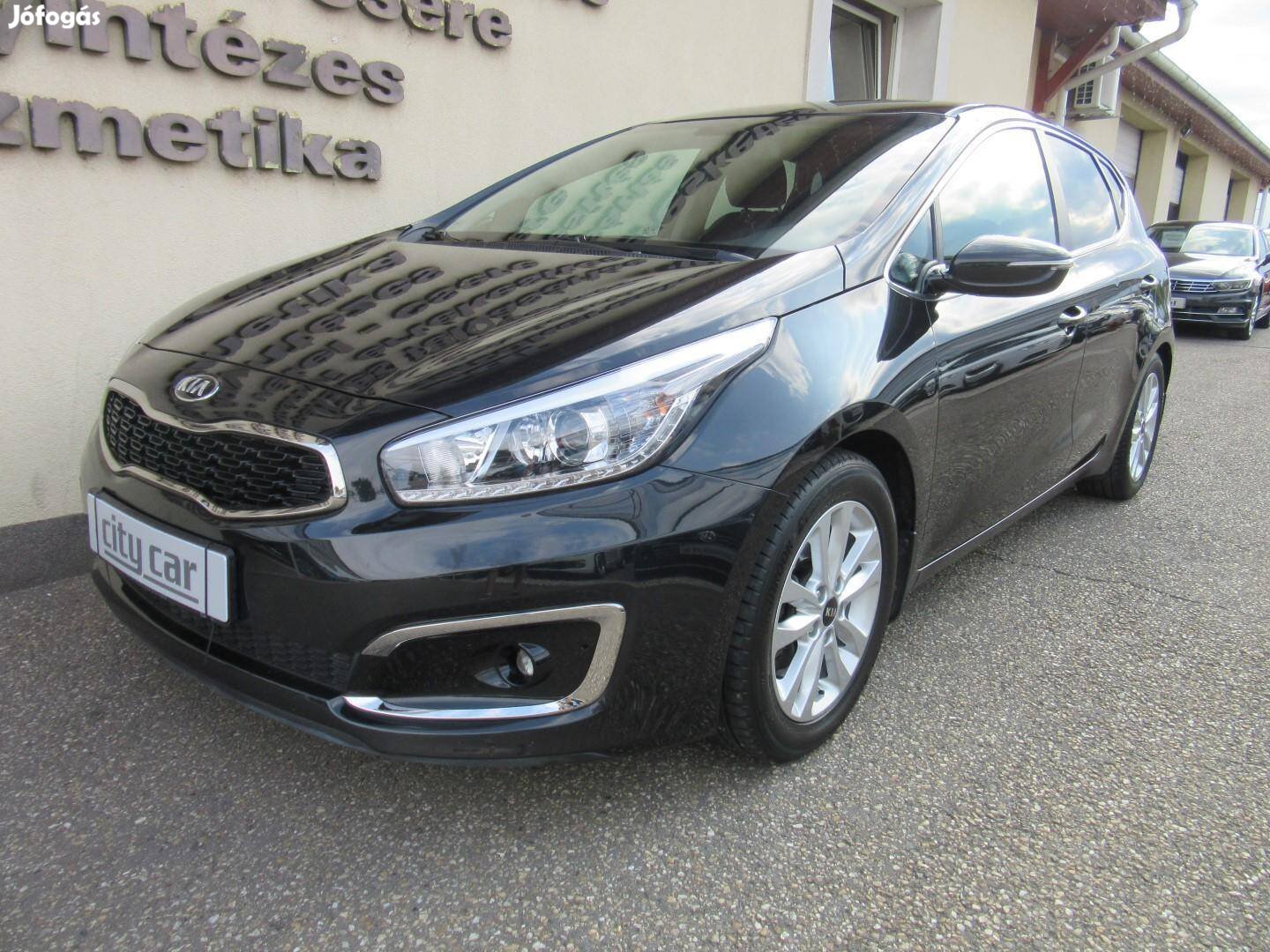 KIA CEE'D 1.6 GDI EX Limited Első Tulajdonostól...
