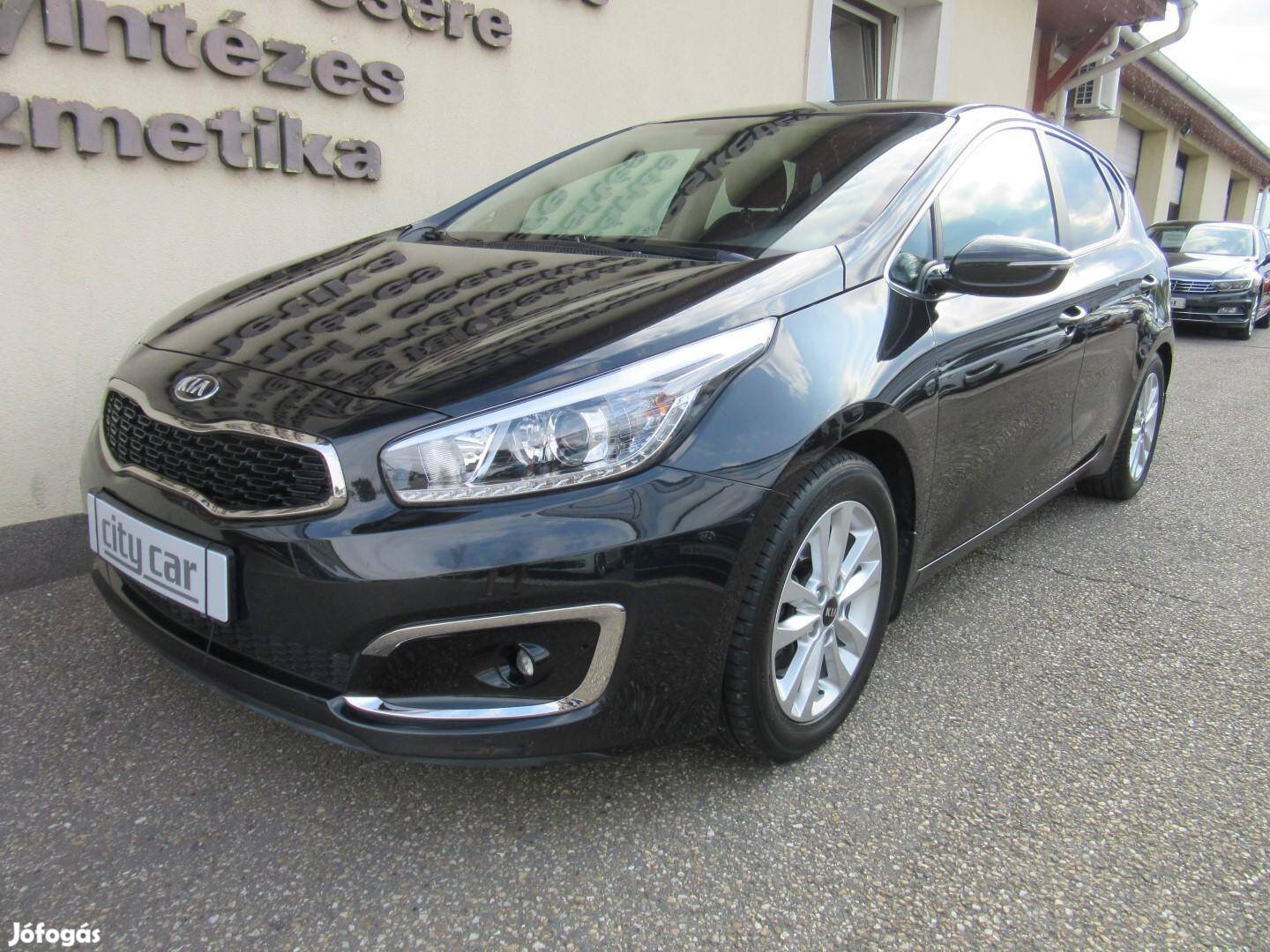 KIA CEE'D 1.6 GDI EX Limited Első Tulajdonostól...