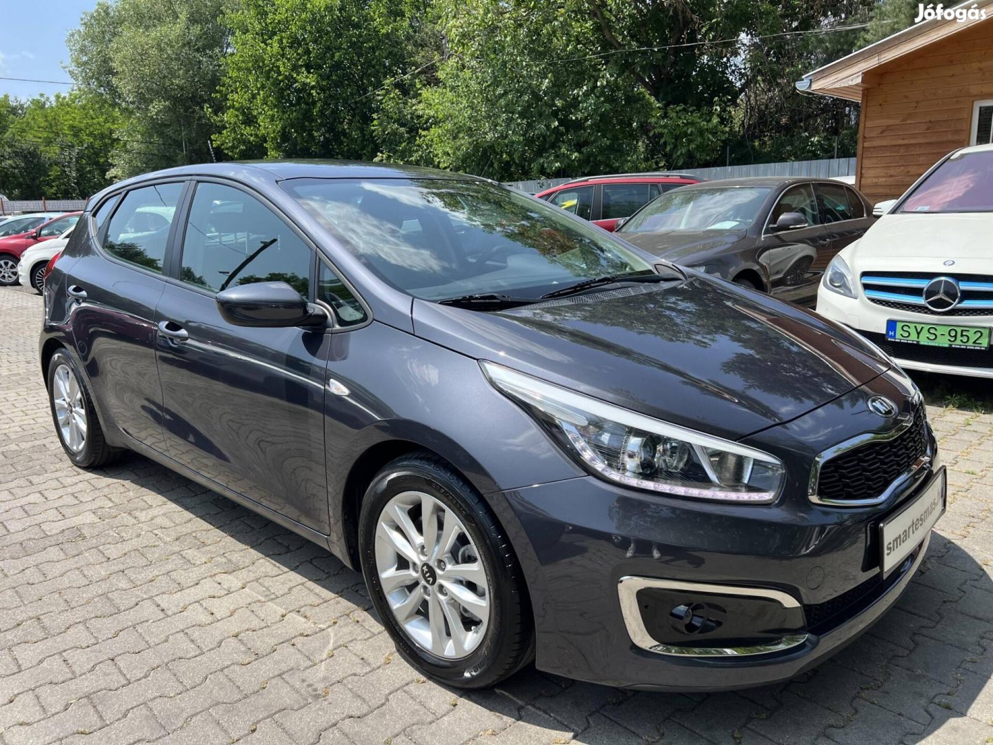 KIA CEE'D 1.6 GDI EX Prémium DCT LED.Navigáció....