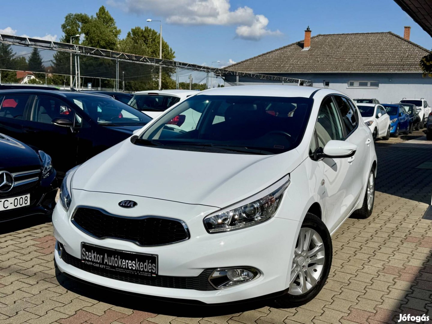 KIA CEE'D 1.6 GDI FIFA Prémium 75000Km!!1tulajd...