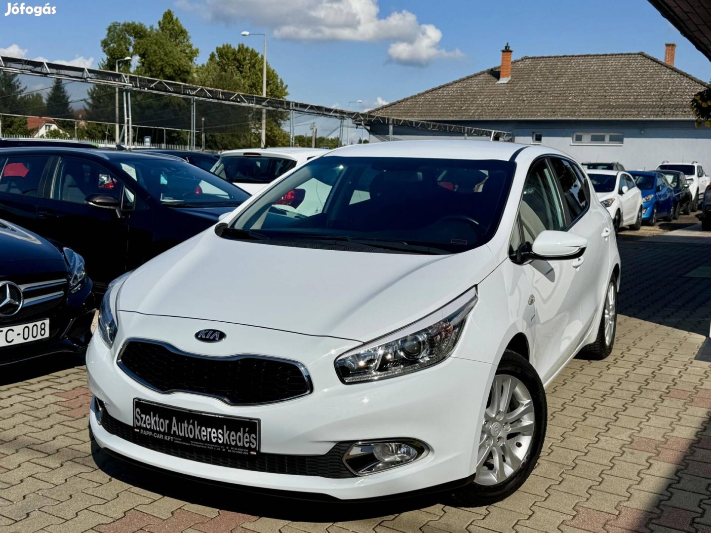 KIA CEE'D 1.6 GDI FIFA Prémium 75000Km!!1tulajd...