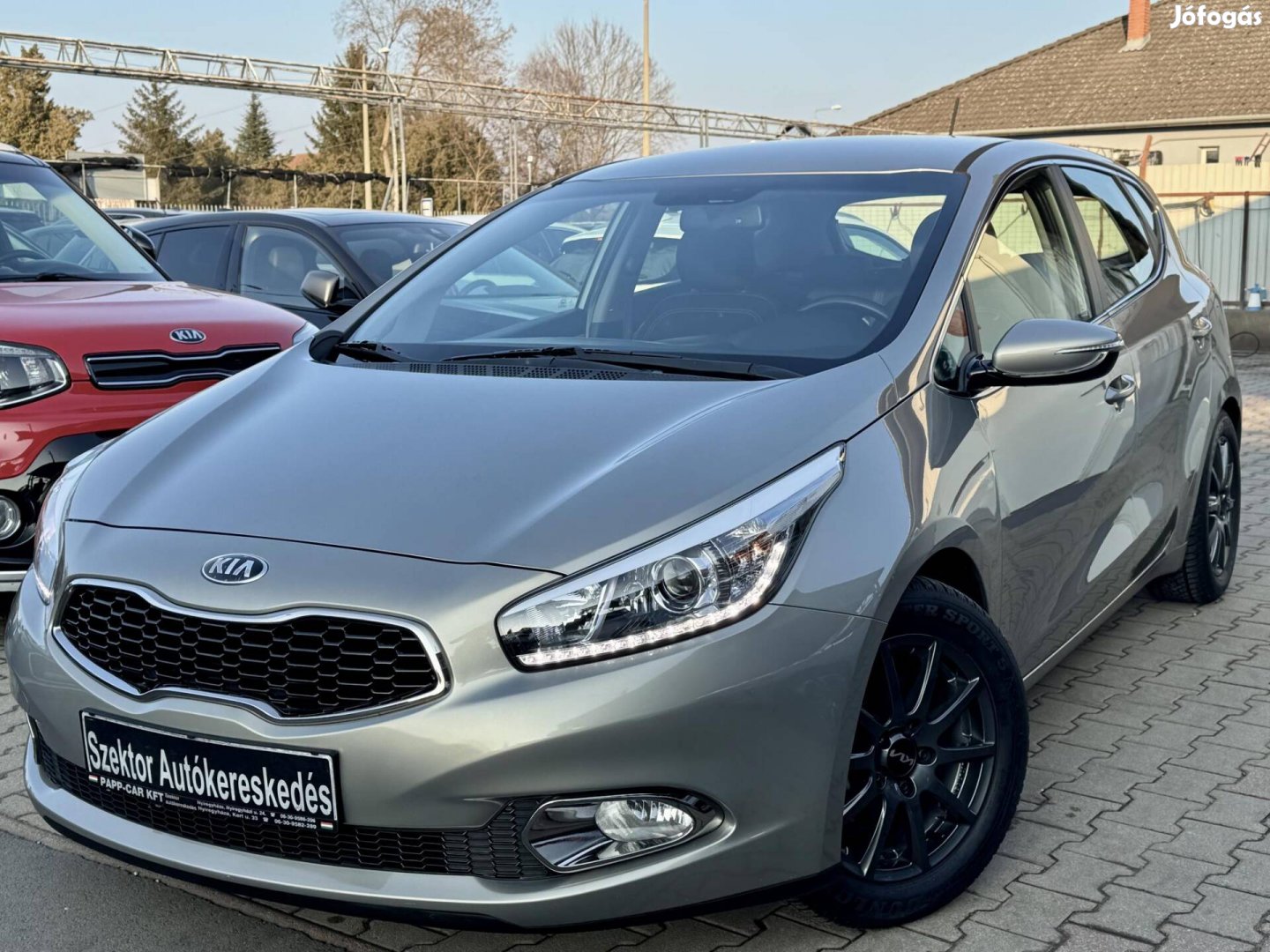 KIA CEE'D 1.6 GDI Limitált Prémium Navigáció.To...