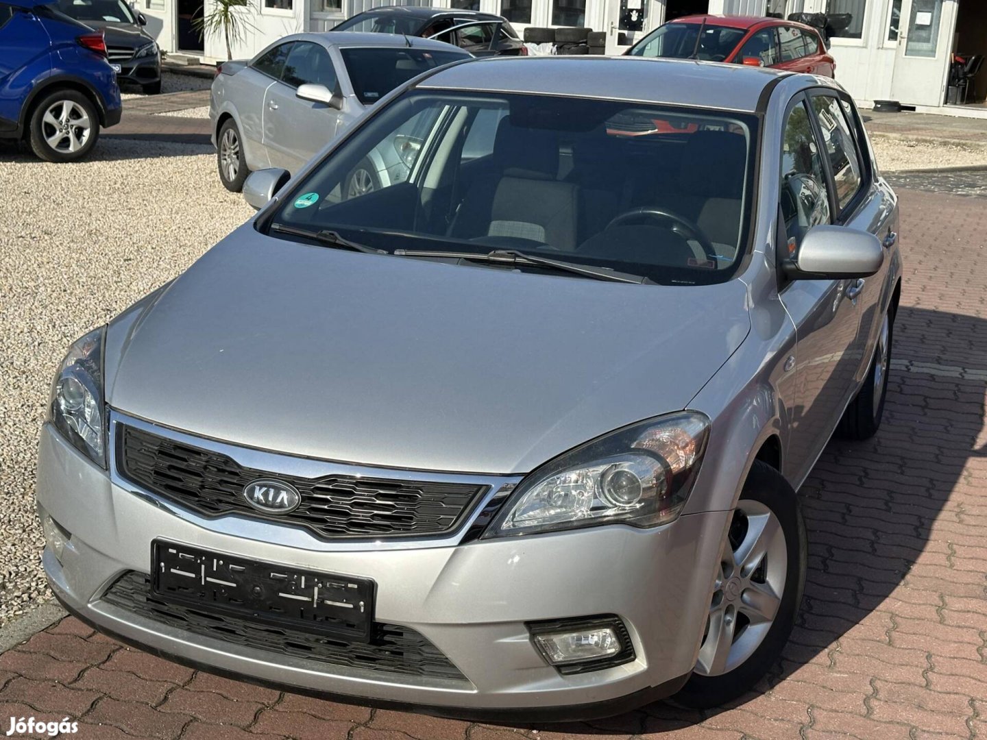 KIA CEE'D 1.6 LX Exclusive Márkaszervíz Által V...