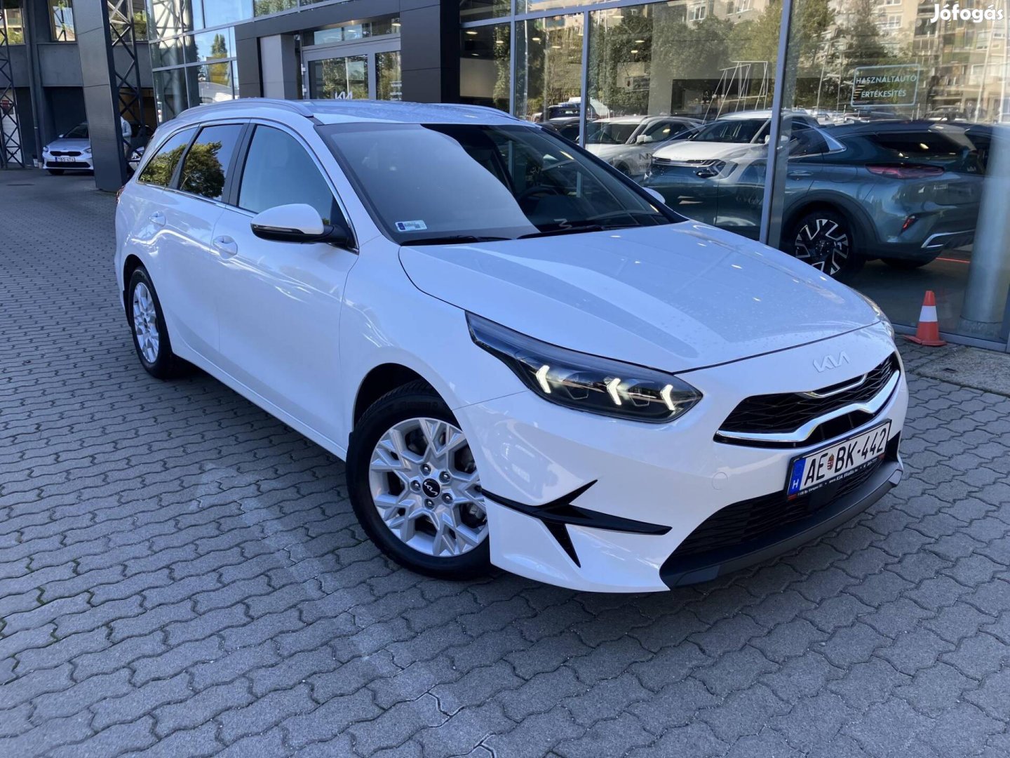 KIA CEE'D Ceed SW 1.5 T-GDI Gold +ADA. Automata...