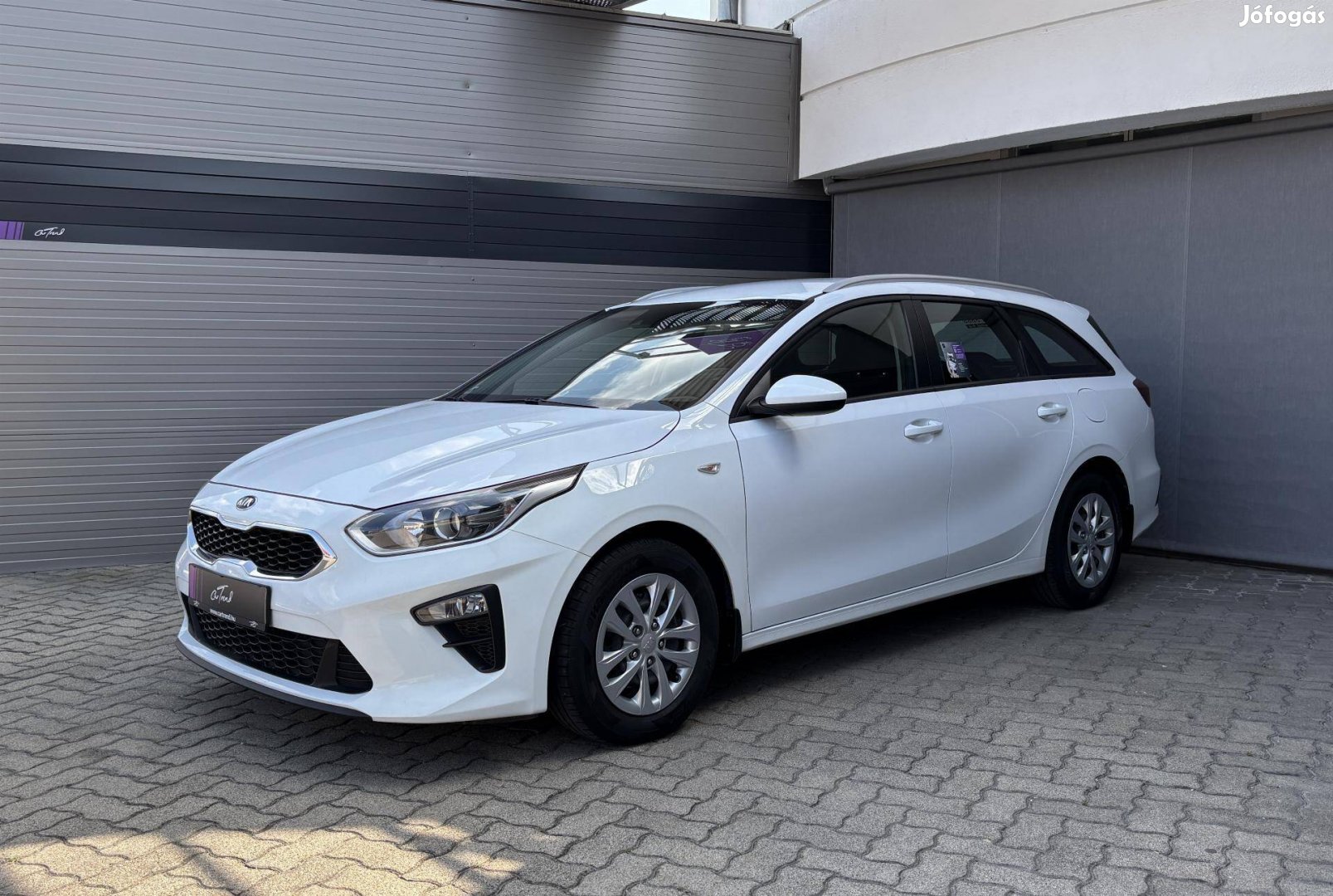 KIA CEE'D Ceed SW 1.6 CRDi HP Hybrid Bronze GAR...