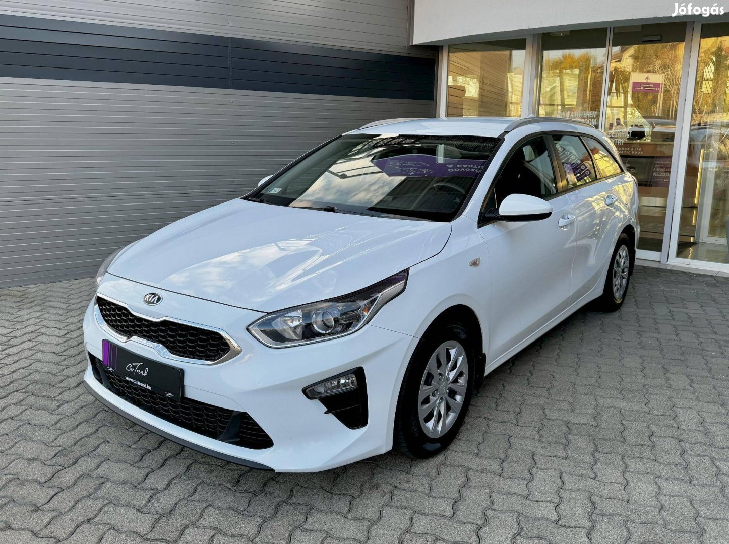 KIA CEE'D Ceed SW 1.6 CRDi HP Hybrid Bronze GAR...
