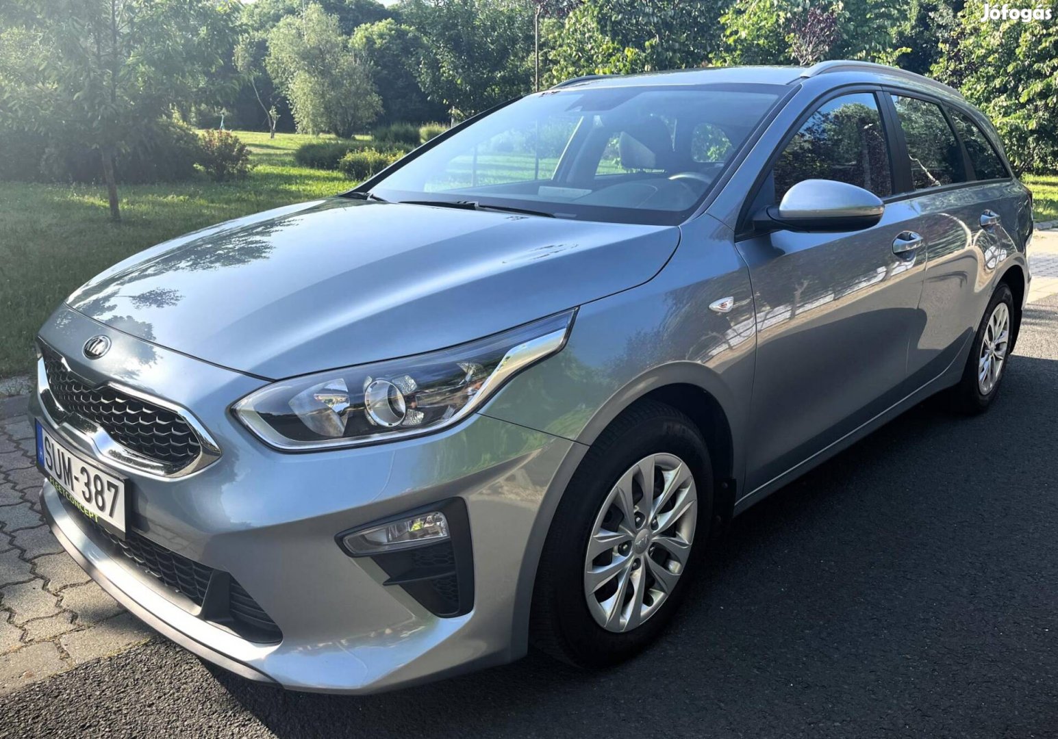 KIA CEE'D Ceed SW 1.6 CRDi HP Hybrid Silver (48...