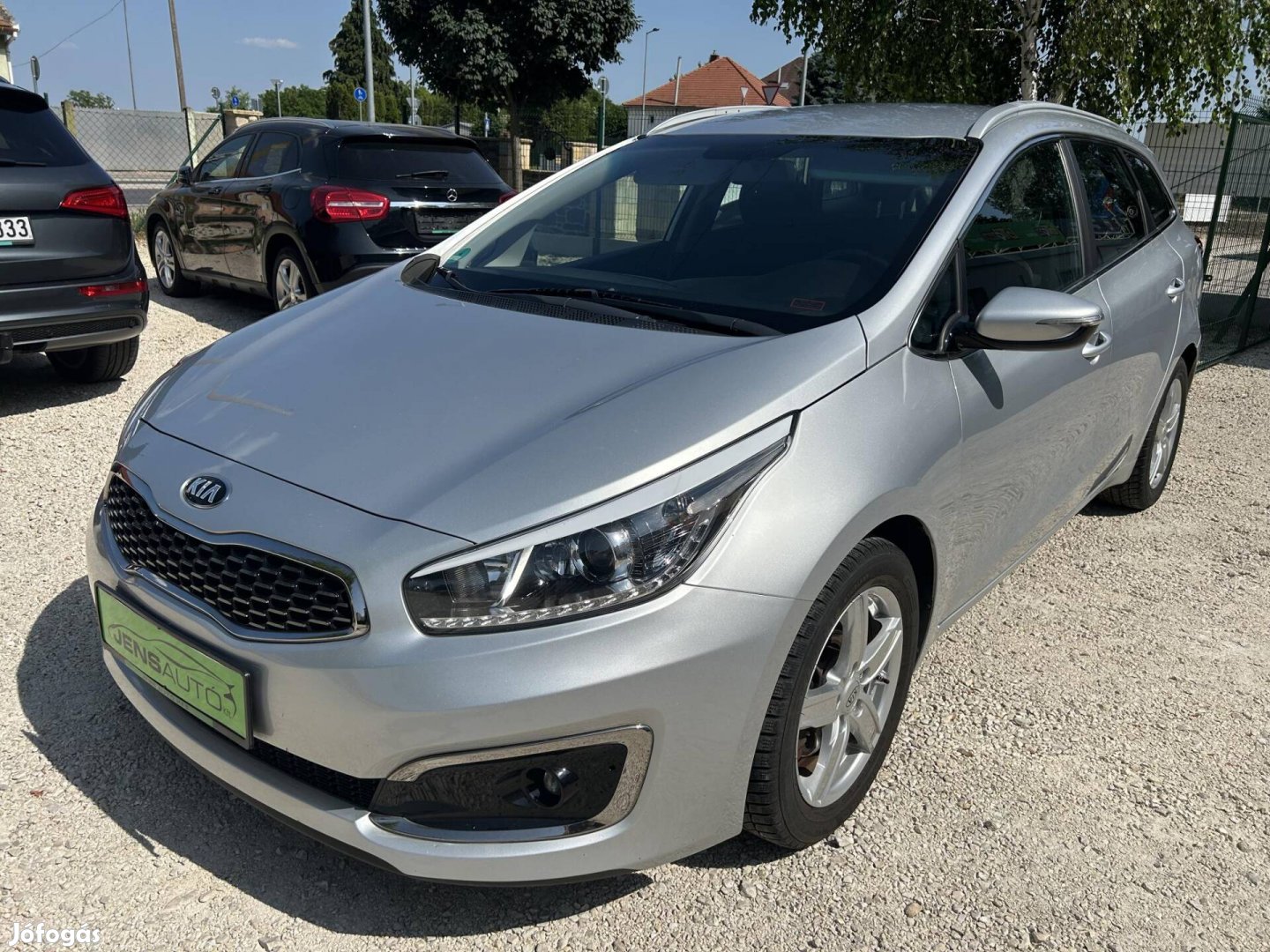 KIA CEE'D Ceed SW 1.6 CRDi HP Platinum Szervizk...
