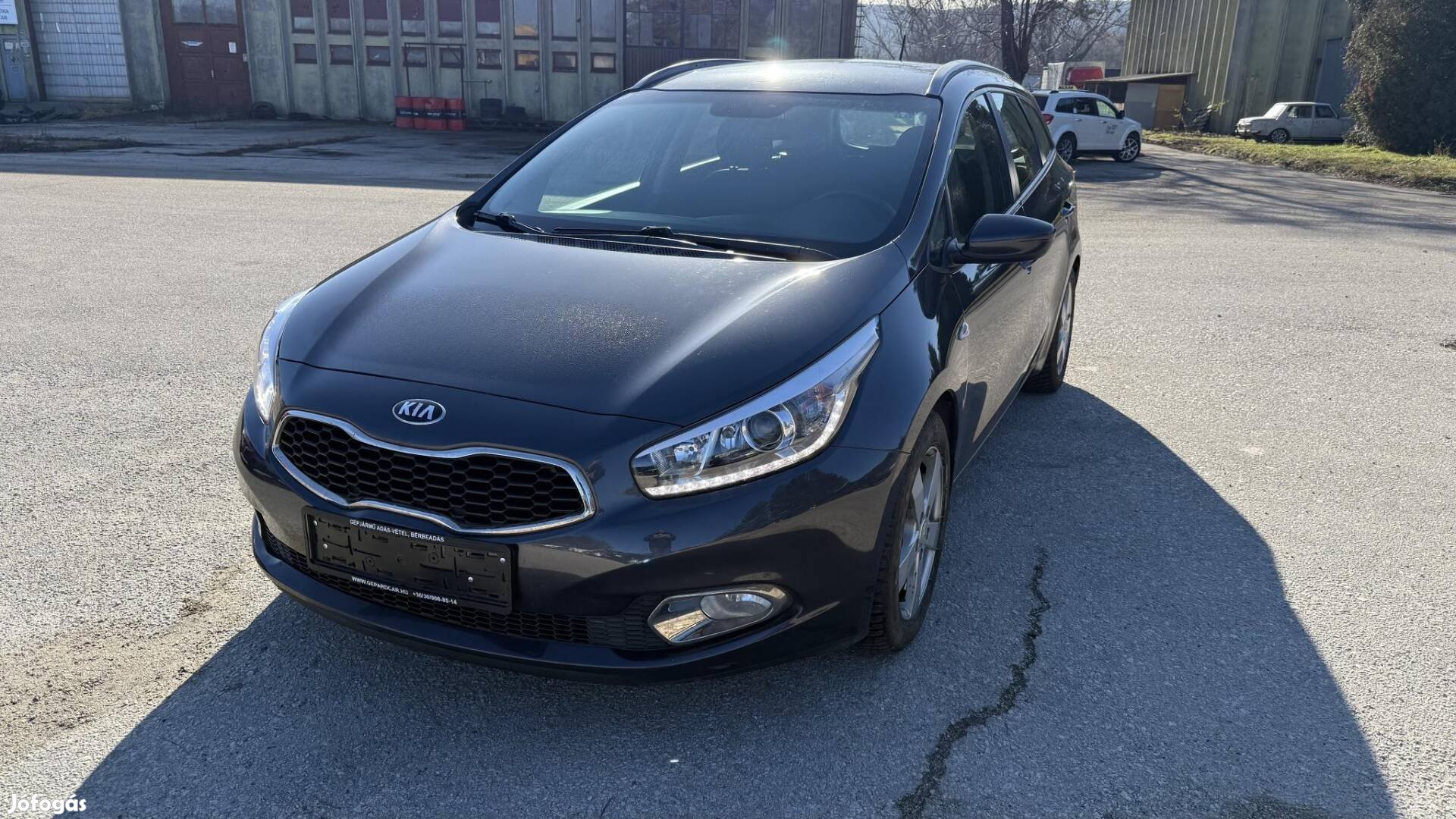 KIA CEE'D SW 1.4 CRDI Limitált Alkalmi Vétel. K...
