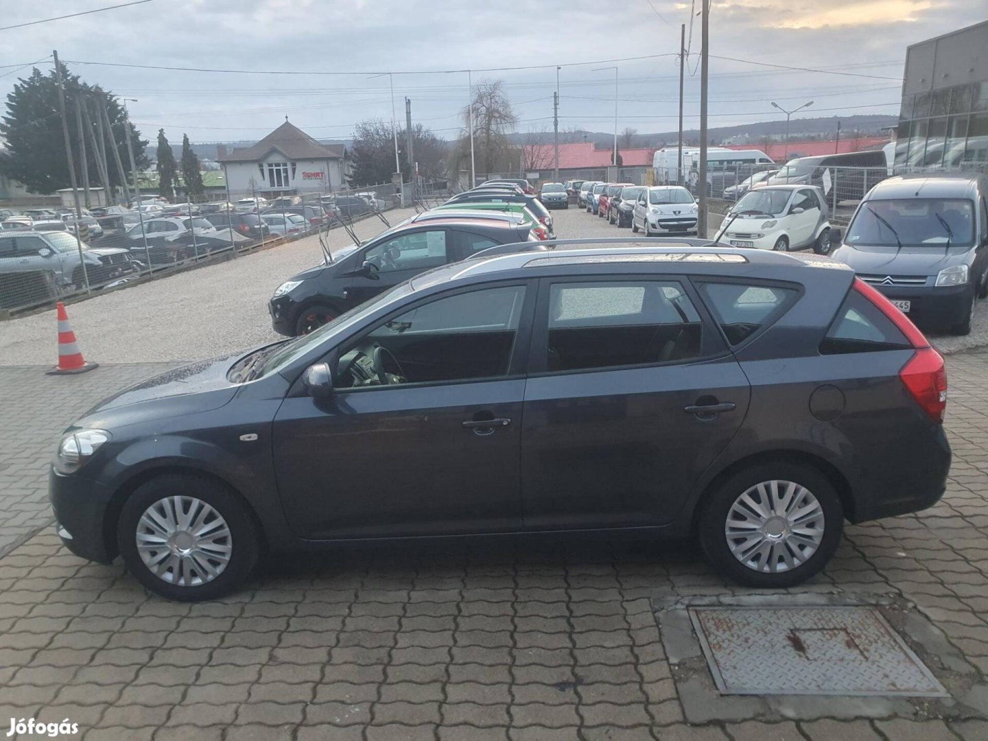 KIA CEE'D SW 1.4 LX 190000km klima 1tulaj