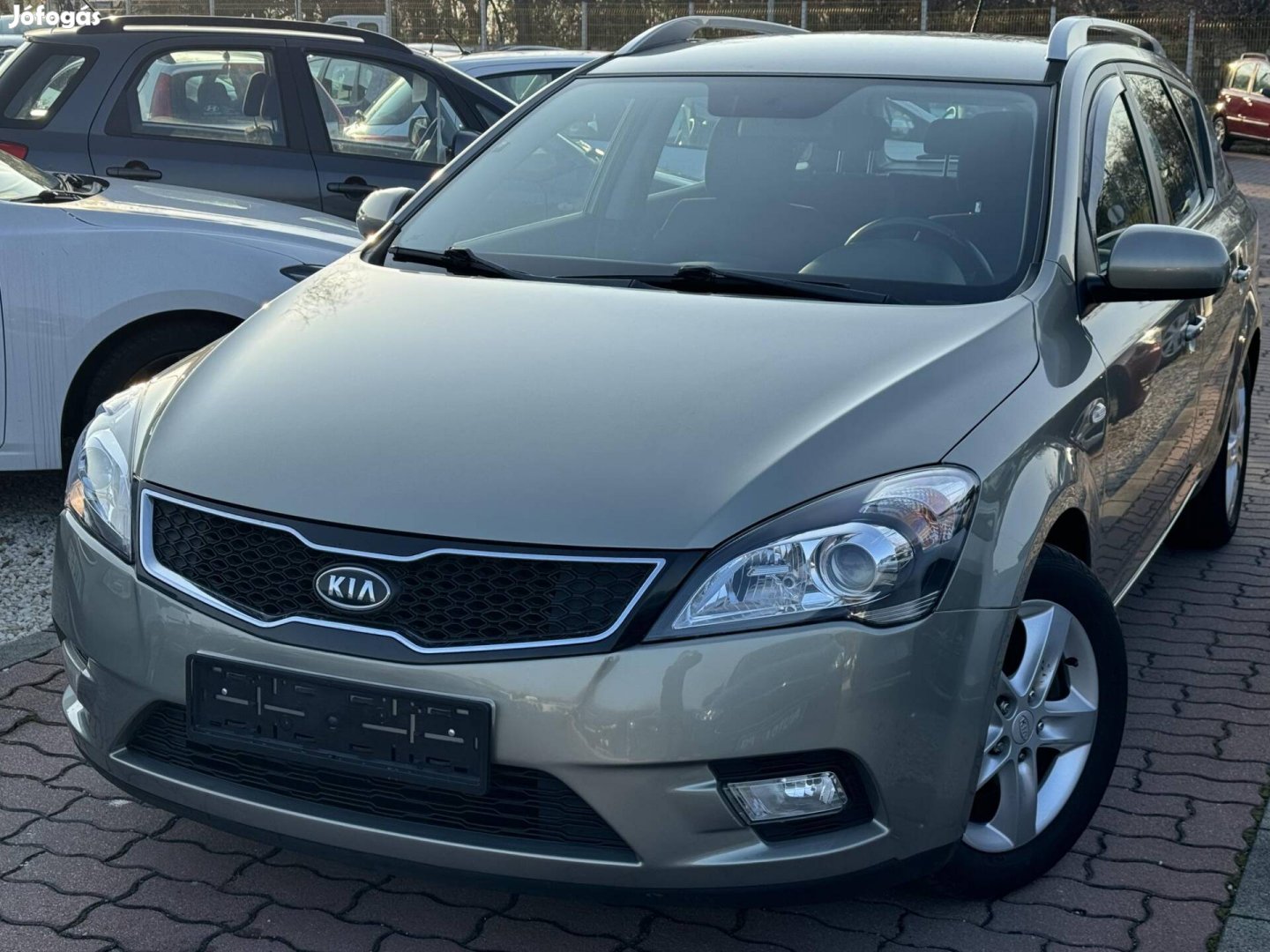 KIA CEE'D SW 1.4 LX Exclusive 141.000KM!!! Veze...