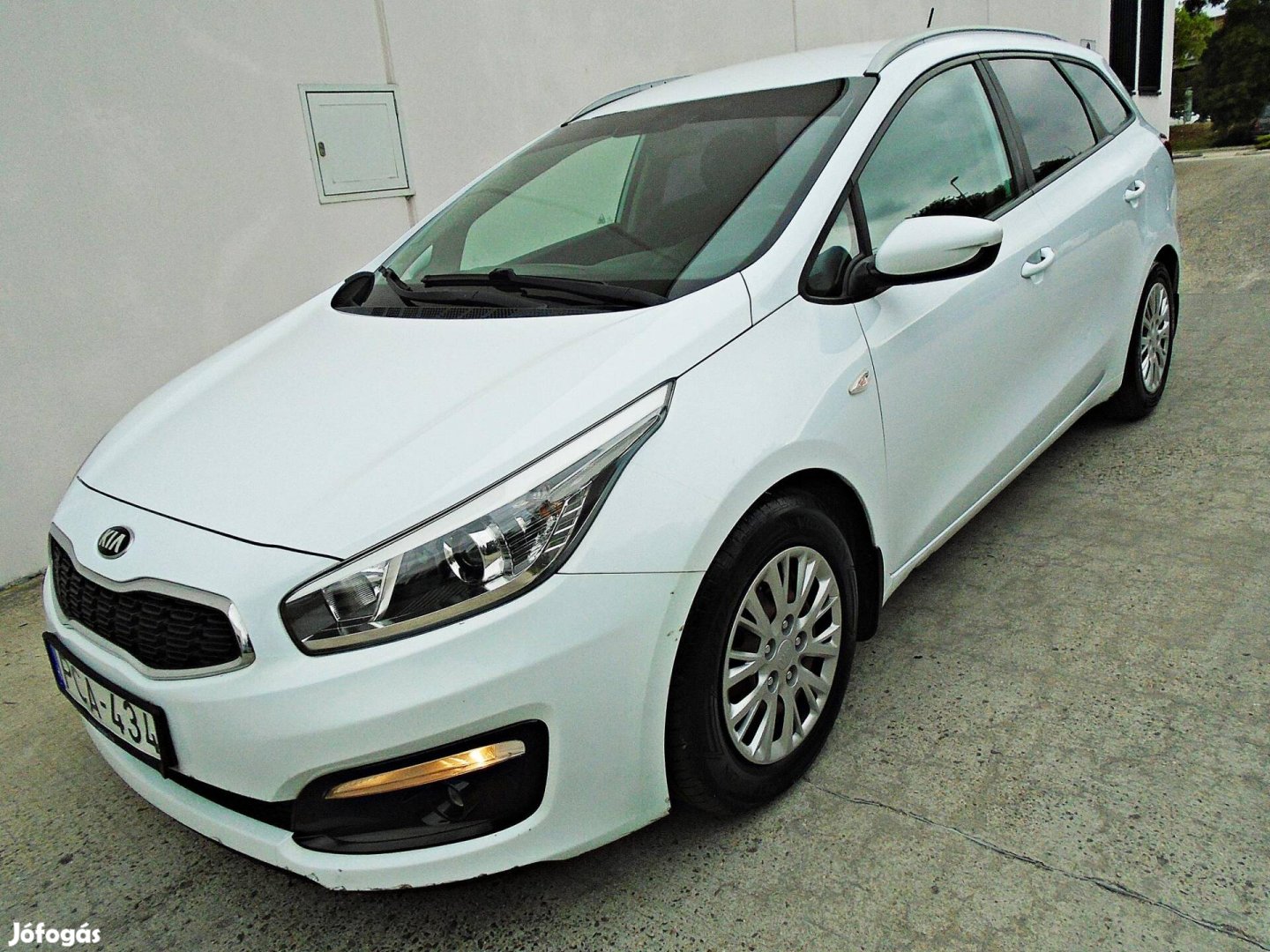 KIA CEE'D SW 1.6 CRDI EX Limited Bomba ÁR!Végig...