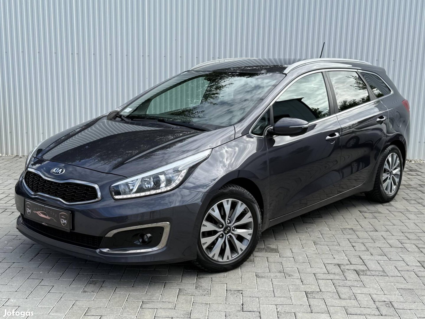 KIA CEE'D SW 1.6 CRDI EX Prémium Navi.Kamera.PD...