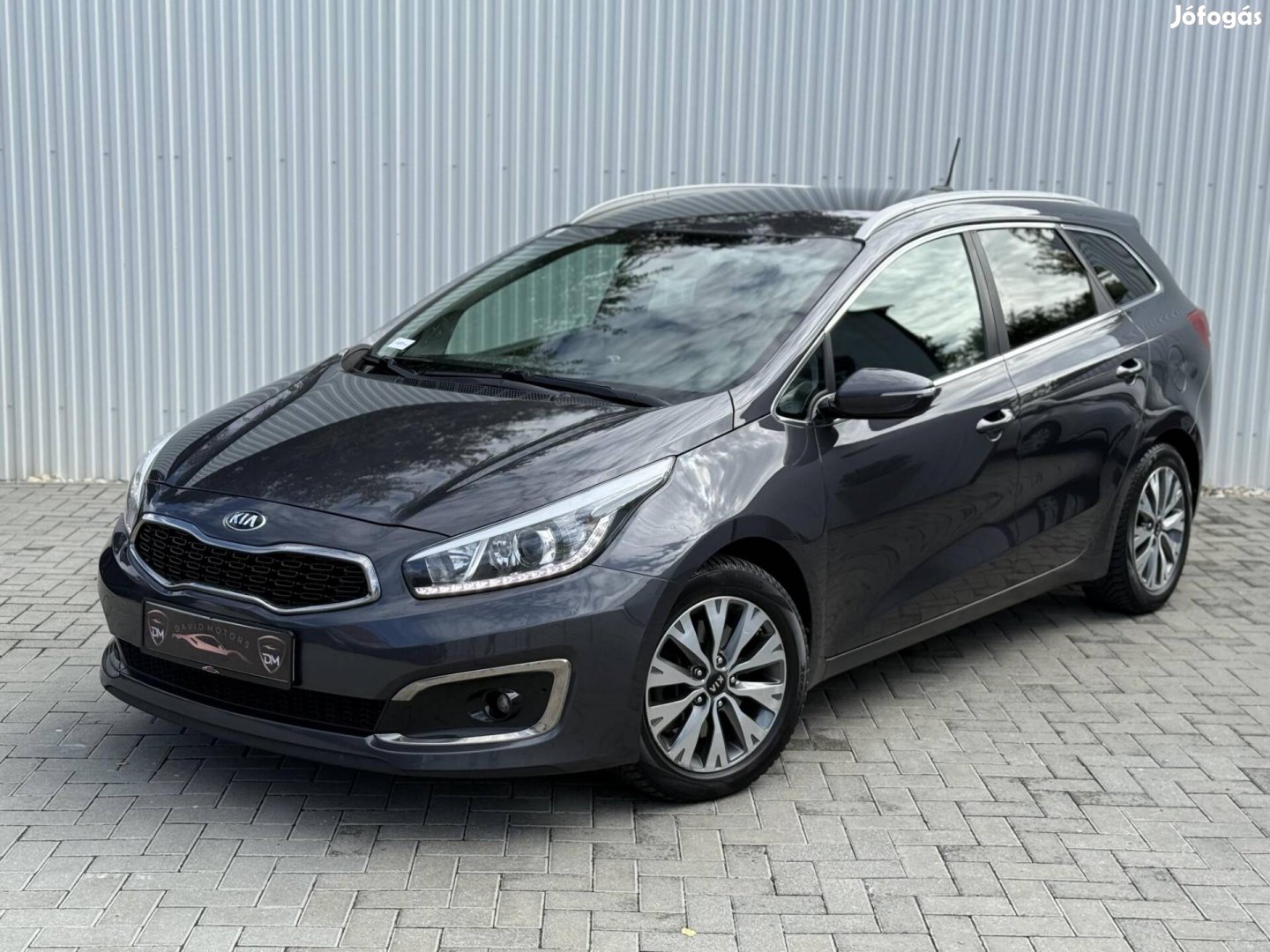 KIA CEE'D SW 1.6 CRDI EX Prémium Navi.Kamera.PD...