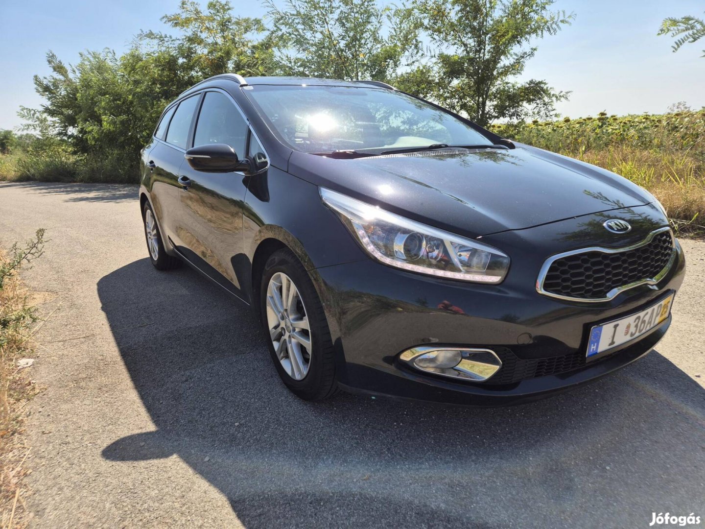 KIA CEE'D SW 1.6 CRDI Limitált Prémium Navi-KAM...