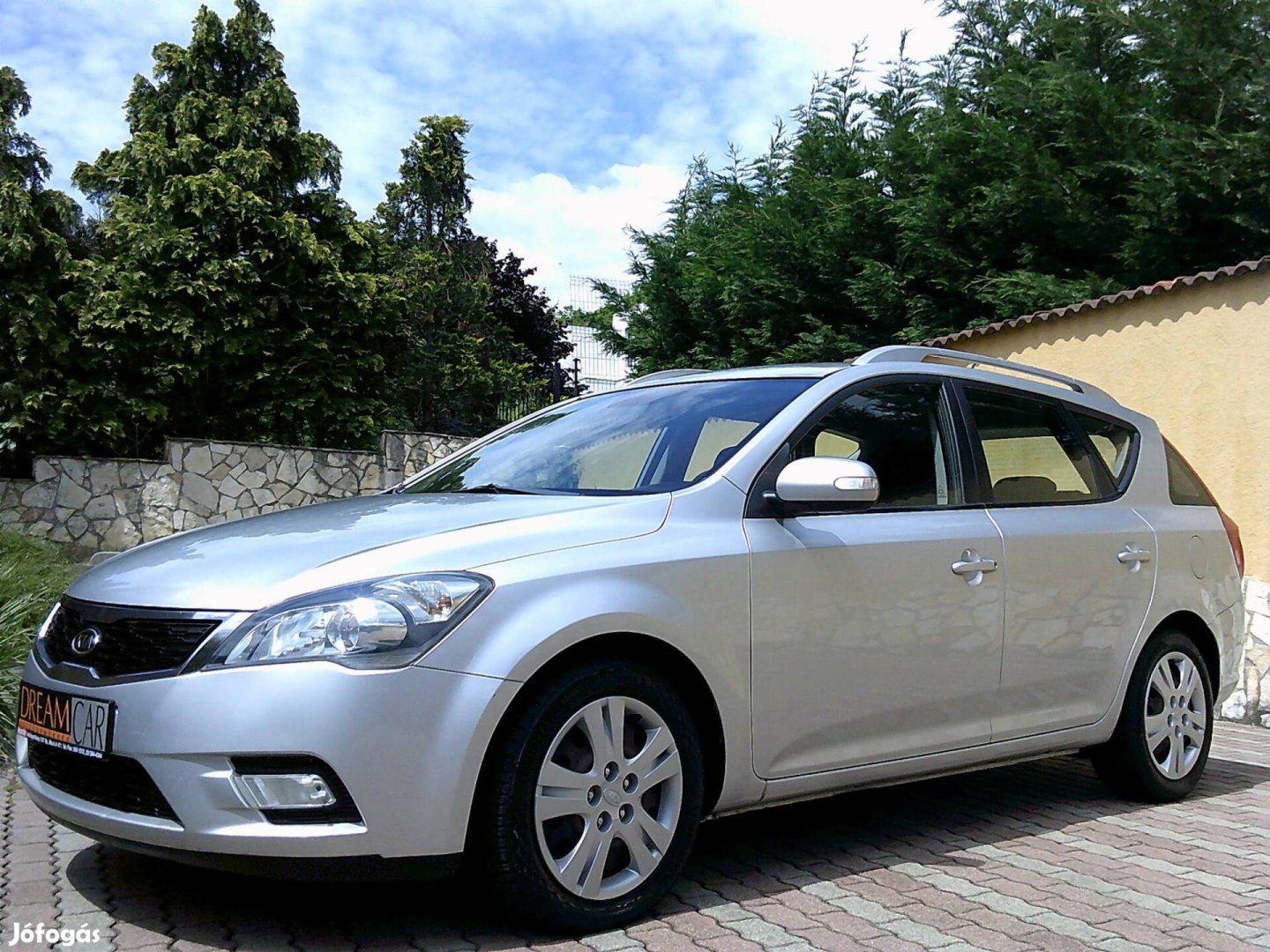 KIA CEE'D SW 1.6 CRDi HP EX Karambolmentes! Vég...
