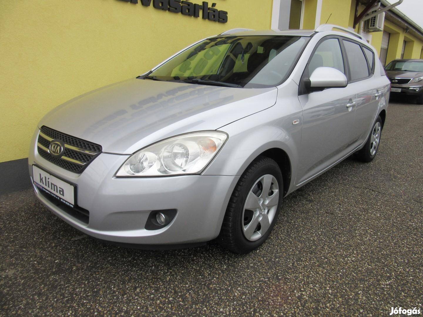 KIA CEED SW 1.6 EX Digitklima. ABS !